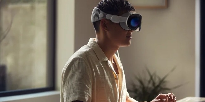 Apple Bringing Spatial Computing to Business With Vision Pro