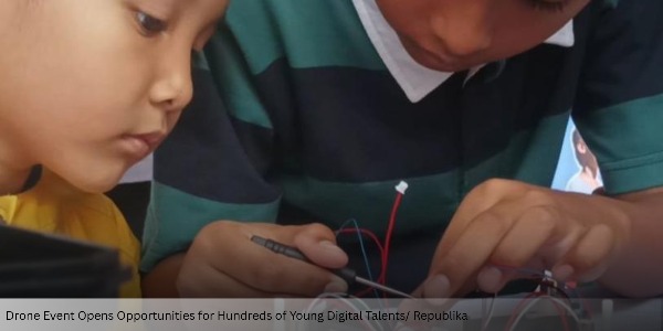 Drone Event in Surabaya Opens Opportunities for Hundreds of Young Digital Talents